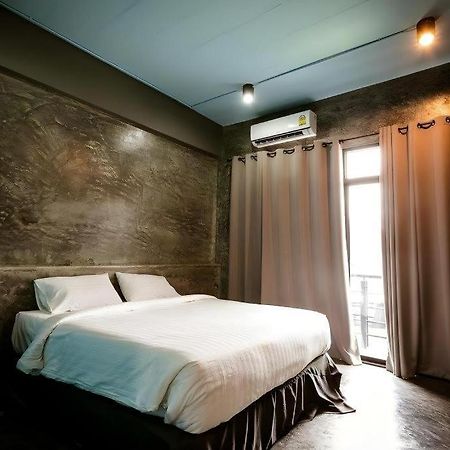 Pornsiri Hotel Sisaket Zewnętrze zdjęcie