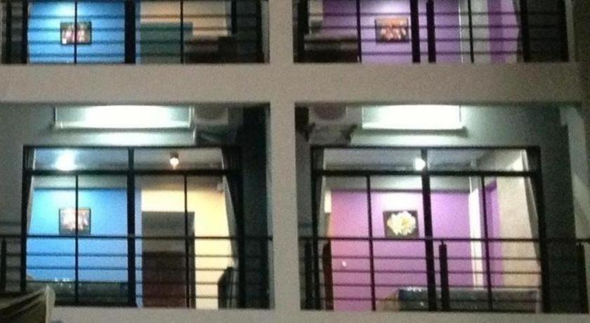 Pornsiri Hotel Sisaket Zewnętrze zdjęcie